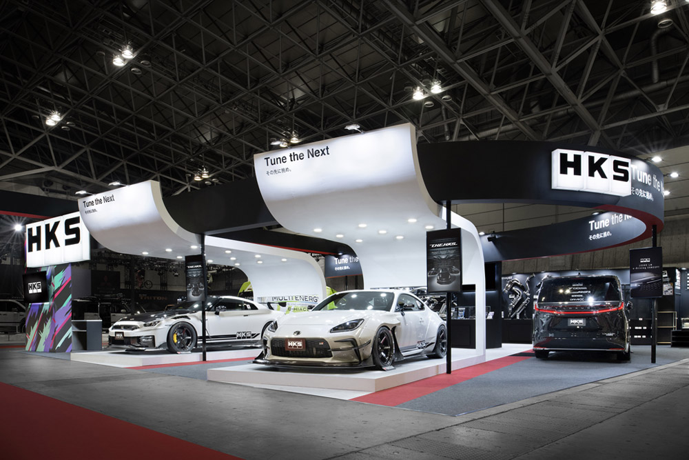 株式会社エッチ・ケー・エス 東京オートサロンブース 2枚目