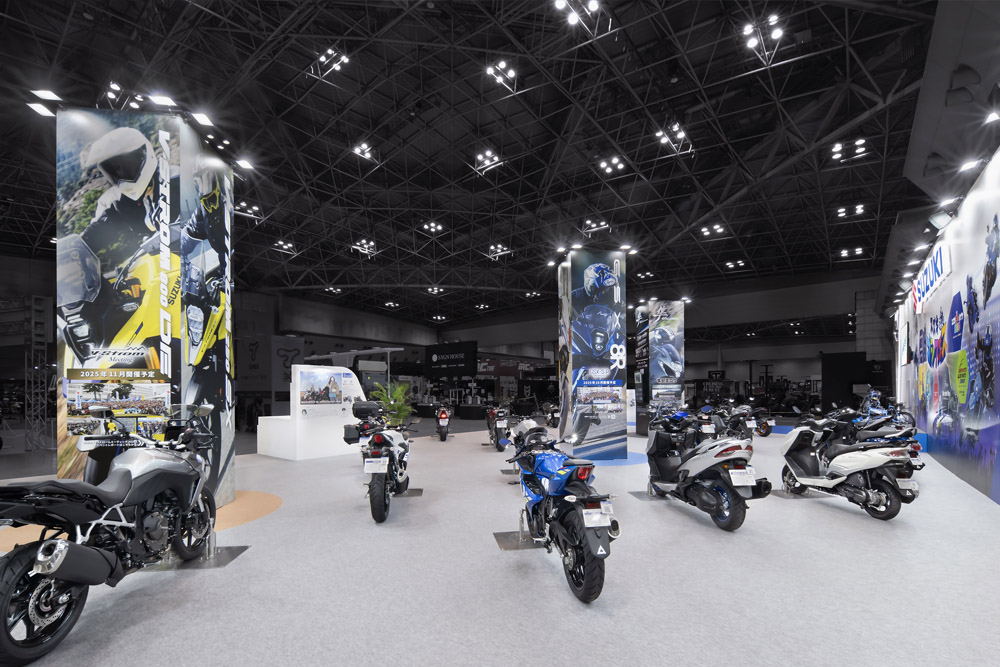 スズキ株式会社 東京モーターサイクルショーブース 10枚目